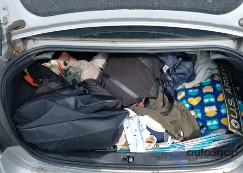 2010 Nissan Sentra 2.0 z USA, uszkodzony, nr VIN 3N1AB6AP5AL690302